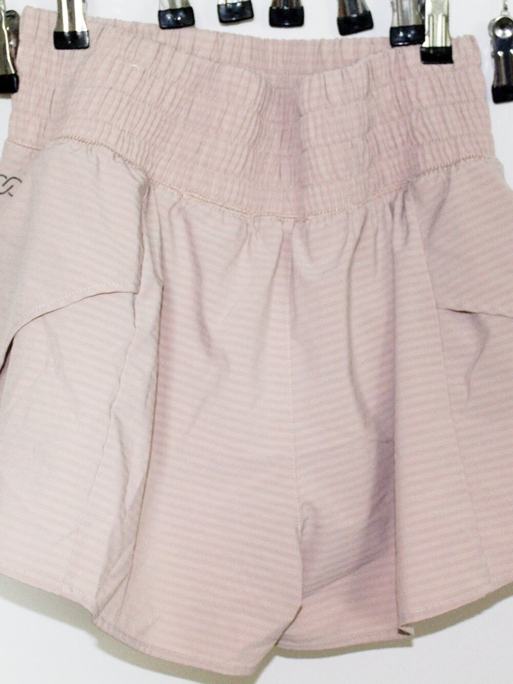 Calia by Carrie Underwood size S Rose pink Step Up Mid Rise Short